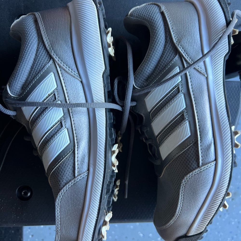 Adidas tech response golf shoes